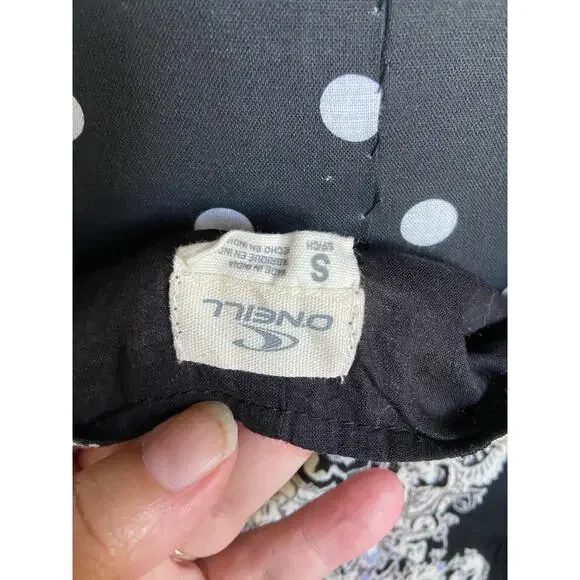 O'Neill Womens Dress Size S Deanna Cut Out Crinkle Lace Medallion Print - Picture 7 of 8